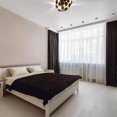 Apartmán к морю 5 мин! французский бульвар 26 спальных мест 6 ! Oděsa