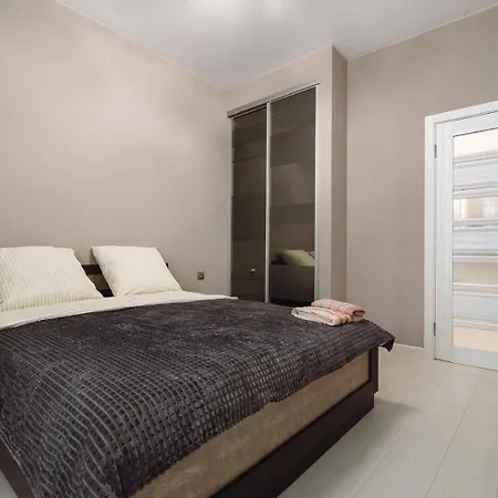Apartamento к морю 5 мин! французский бульвар 26 спальных мест 6 !